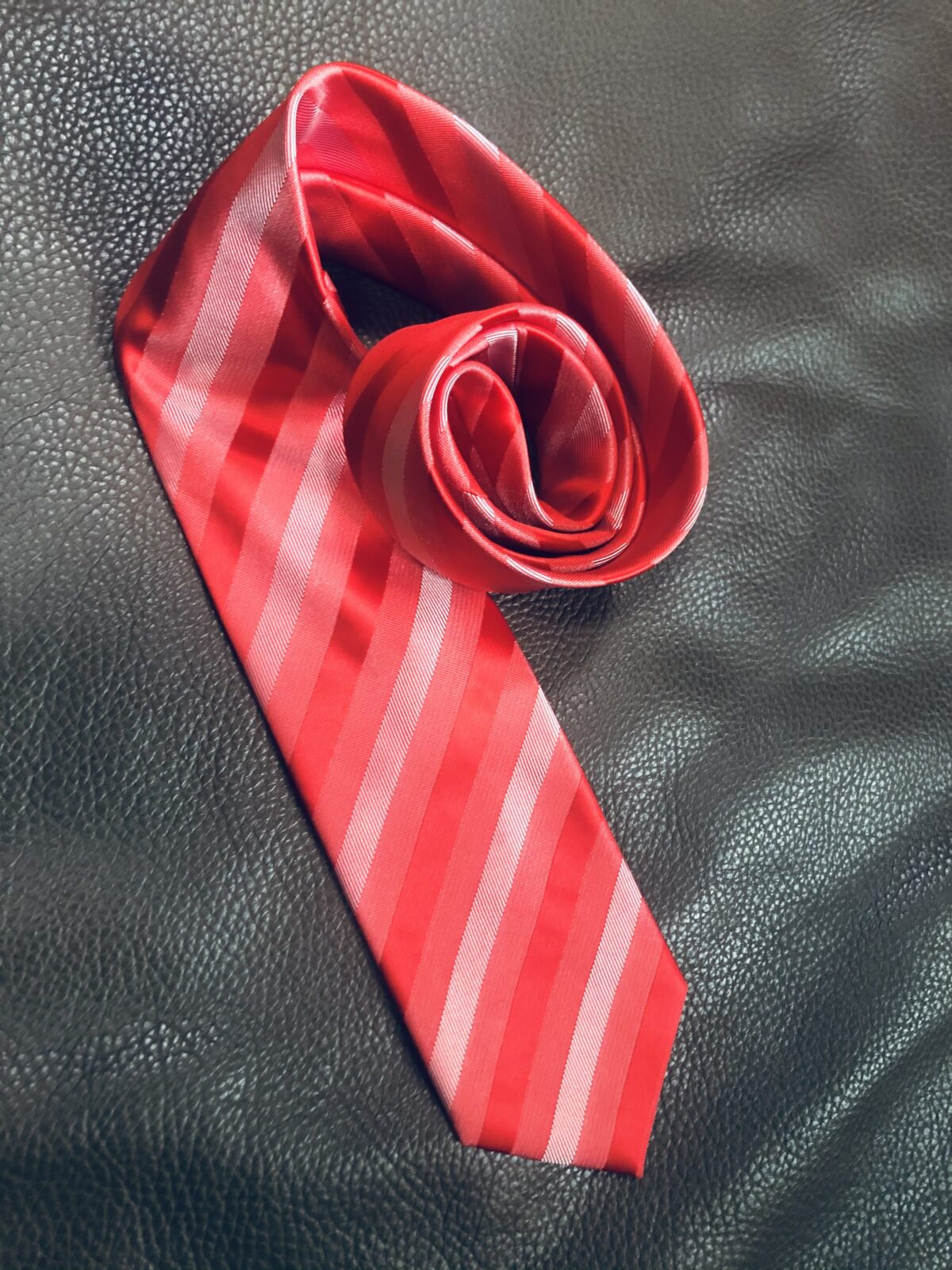 Pánská nová kravata
