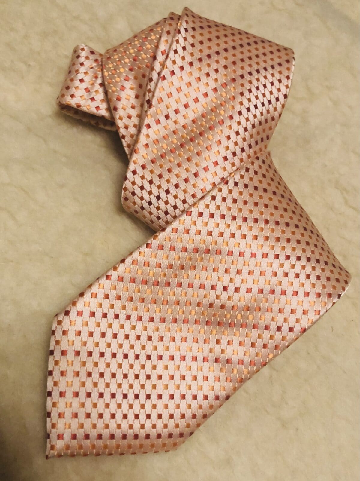 Luxusní nová kravata